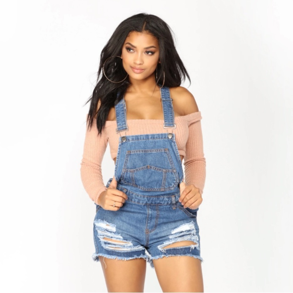 Fashion Nova Cali Denim Shortalls/ Overalls - Color Medium Blue Wash